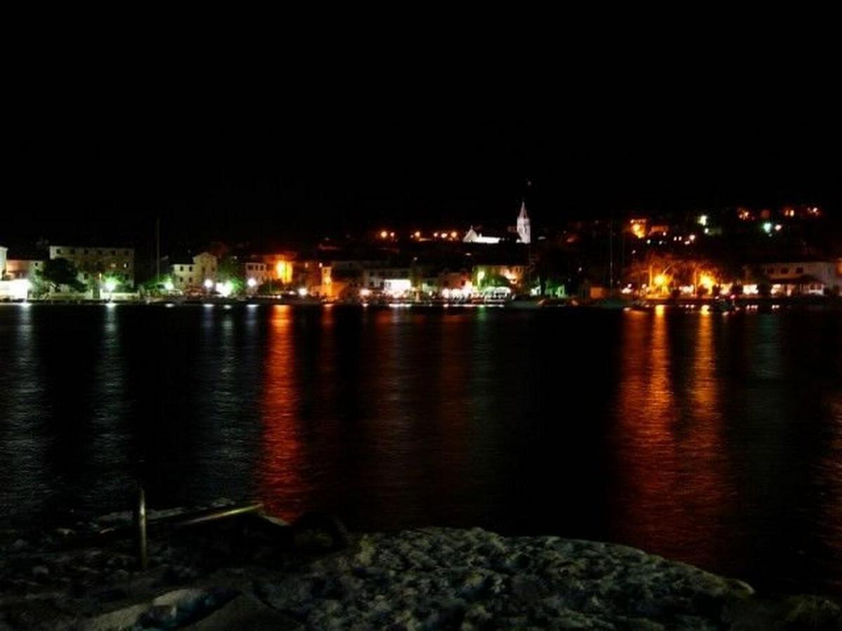 Apartments Jelka Postira Εξωτερικό φωτογραφία