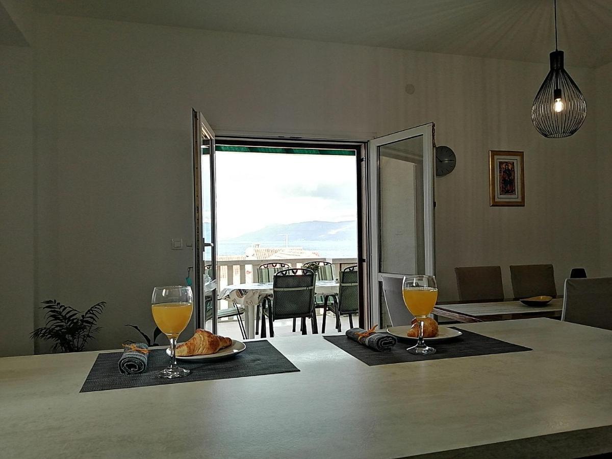 Apartments Jelka Postira Εξωτερικό φωτογραφία