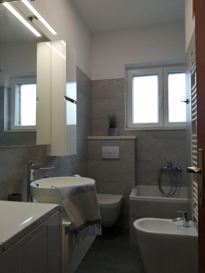 Apartments Jelka Postira Εξωτερικό φωτογραφία